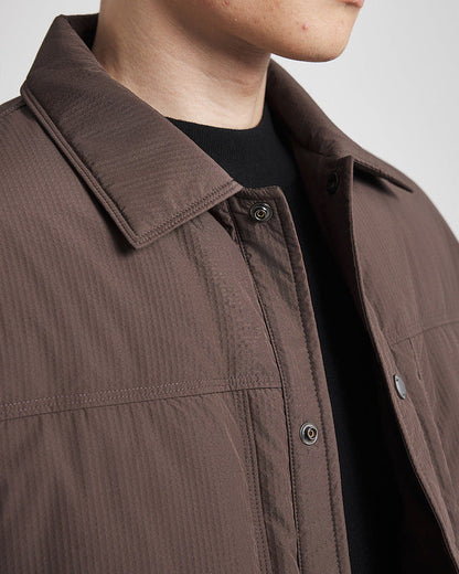 Pragtfuldt jacquard-dunjakke-udseende