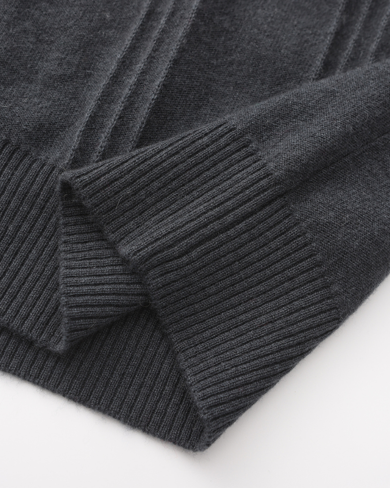 100% rib-strik med halv zip