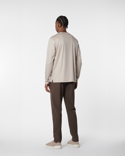 En luksuriøs strikket T-shirt i beige