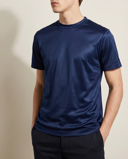 Blank poleret T-shirt med runde ærmer